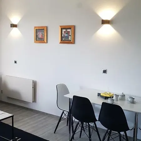 Apartamento Апартаменти 